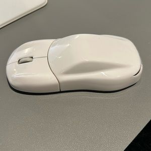 Porsche mouse used a few times